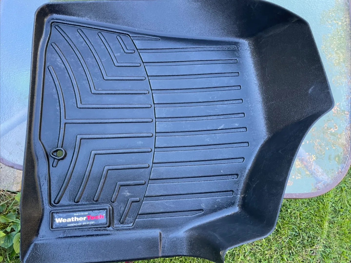 WeatherTech Dodge Grand Caravan FloorLiners image indicator(3)