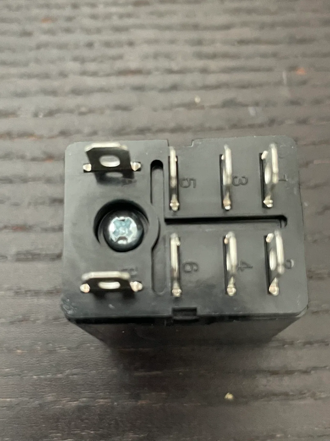 TE Connectivity K10P-11D15-24 Relay image indicator(6)