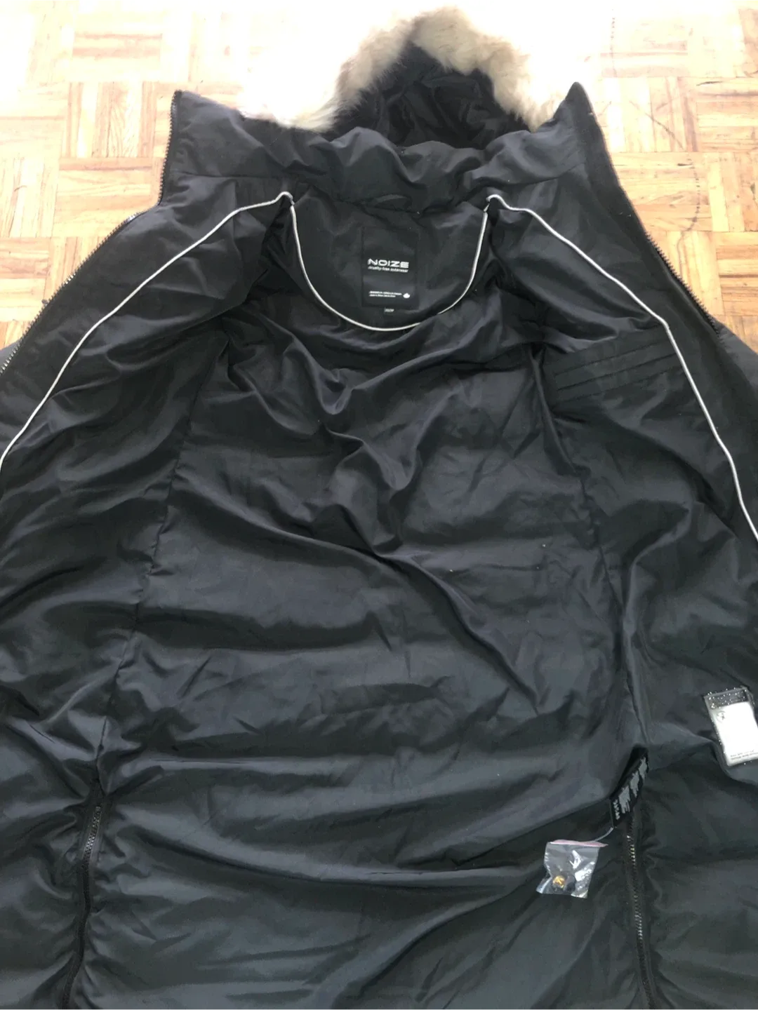Noize Winter Coat Black XS image indicator(5)
