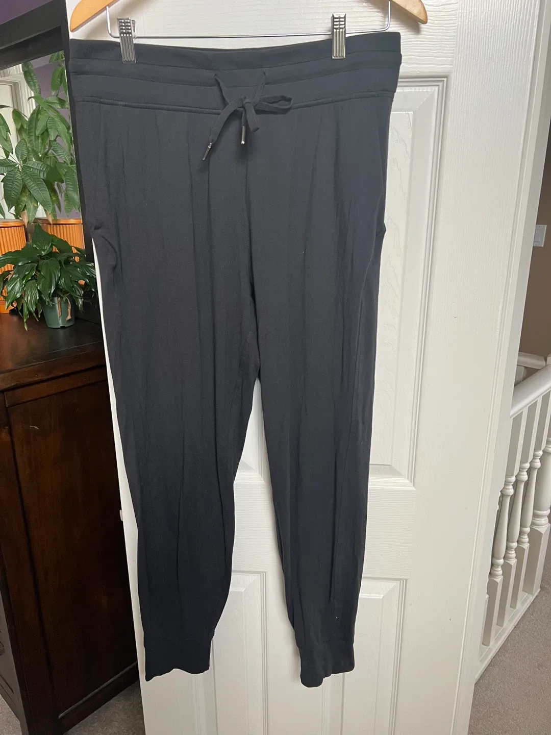 Lululemon align Jogger Pants - Black, Size 10 thumbnail