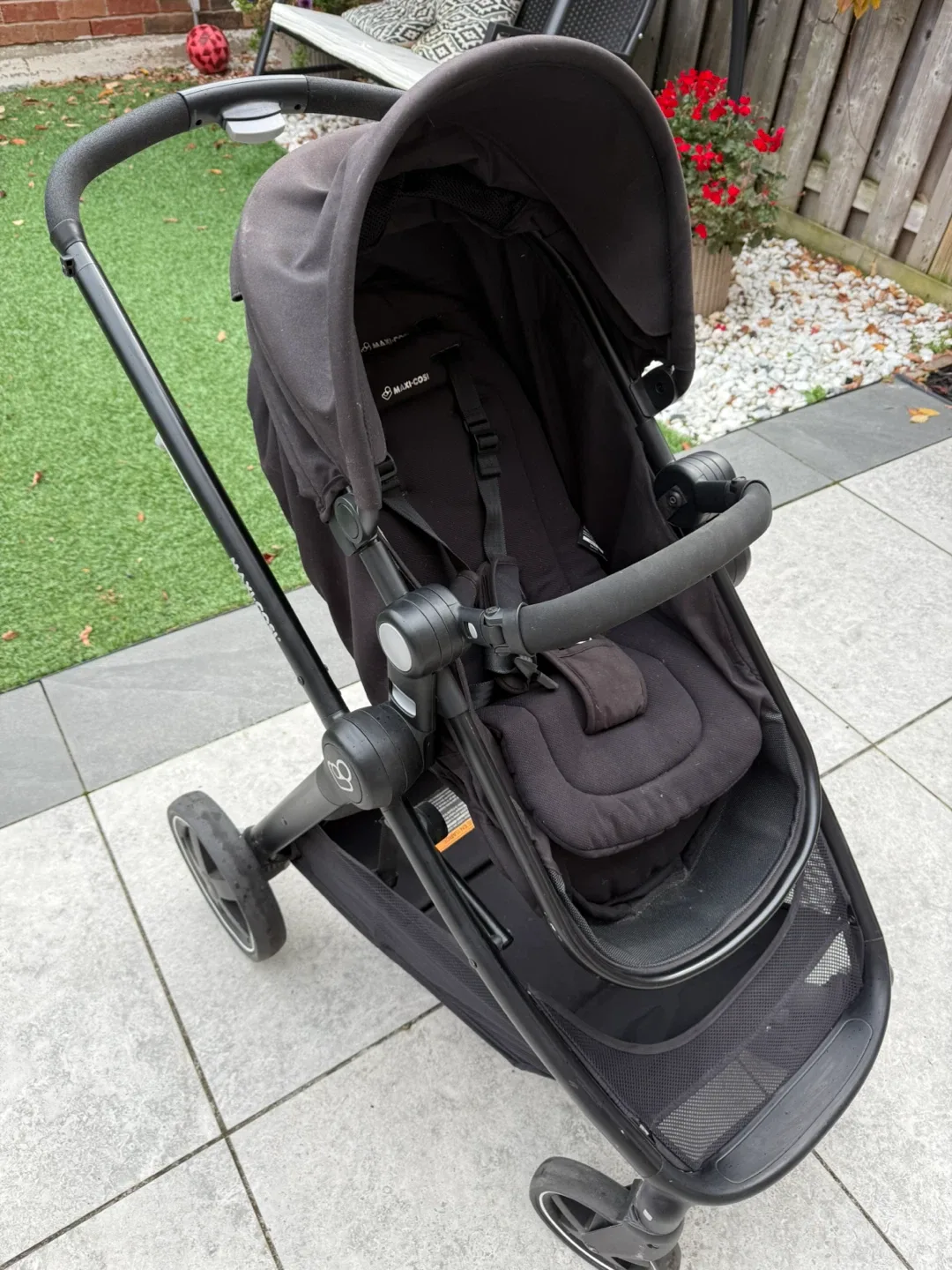 Maxi-Cosi Stroller - Black image indicator(3)