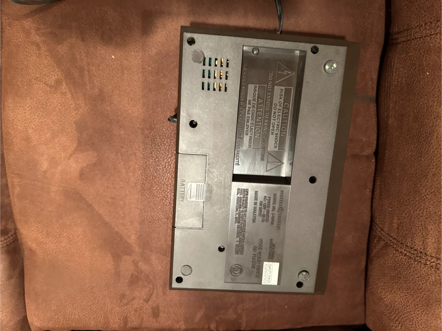 GE Digital Clock Radio - photo 4