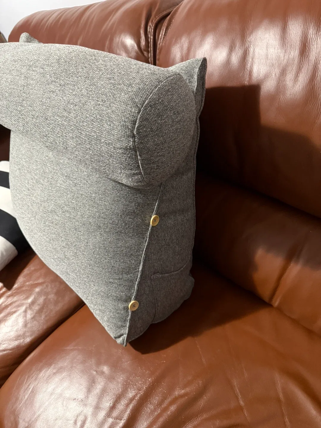 LeleFido Adjustable Reading Wedge Pillow with Neck Support (Grey image indicator(7)