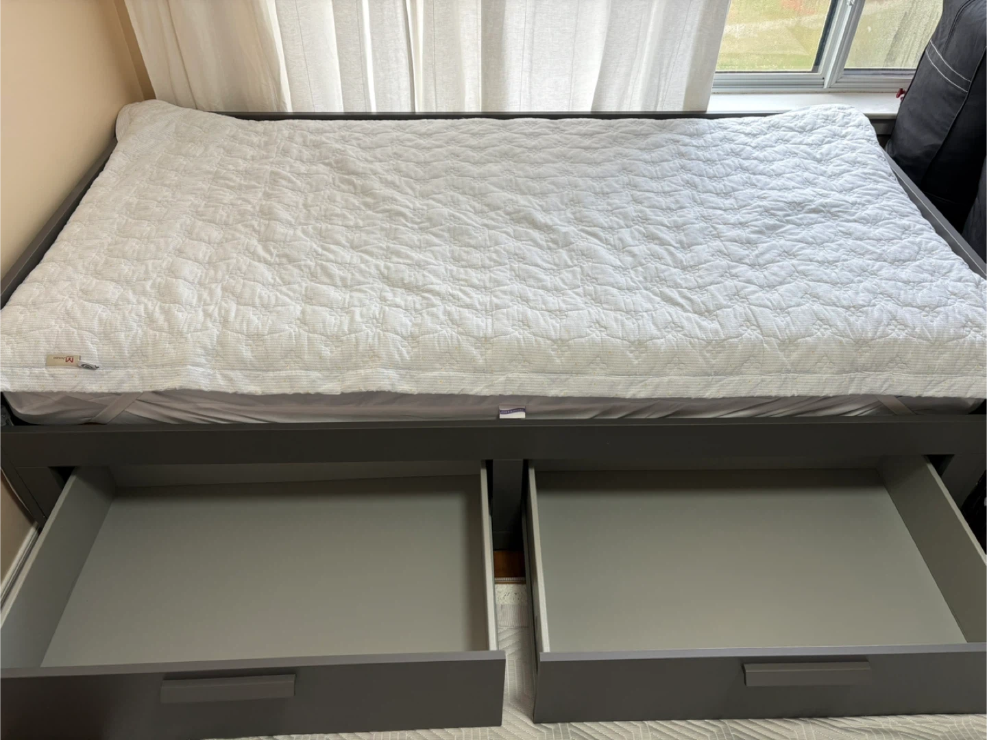 IKEA bed - photo 2