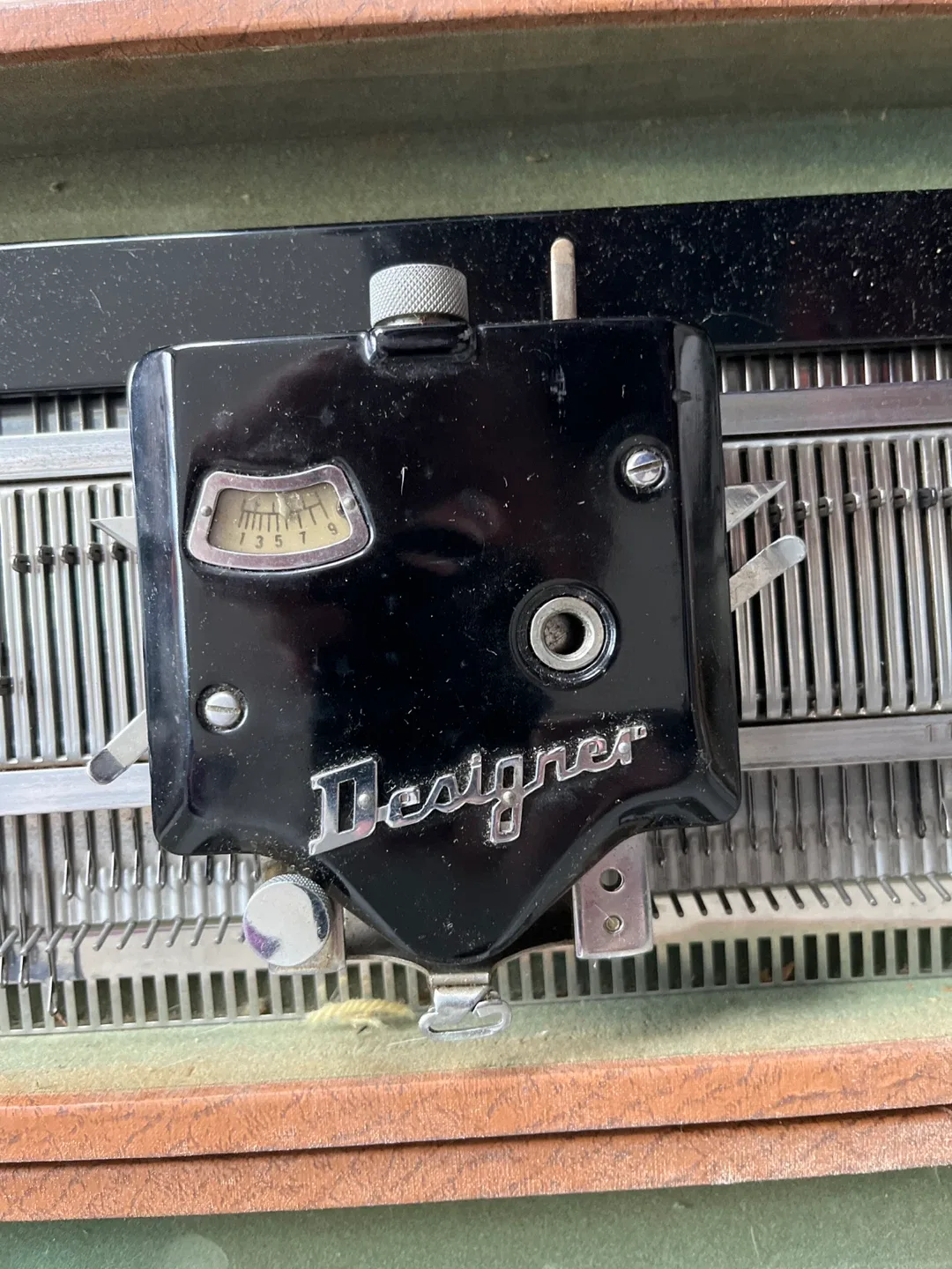 1950's made-in-japan knitting machine. Accepting offers image indicator(2)