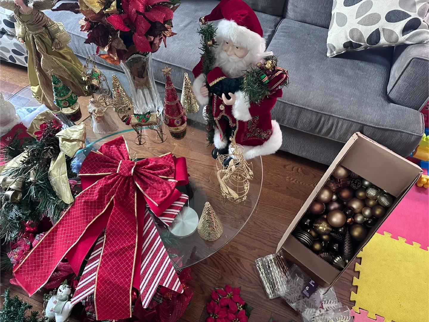 Christmas Decorations Bundle image indicator(2)