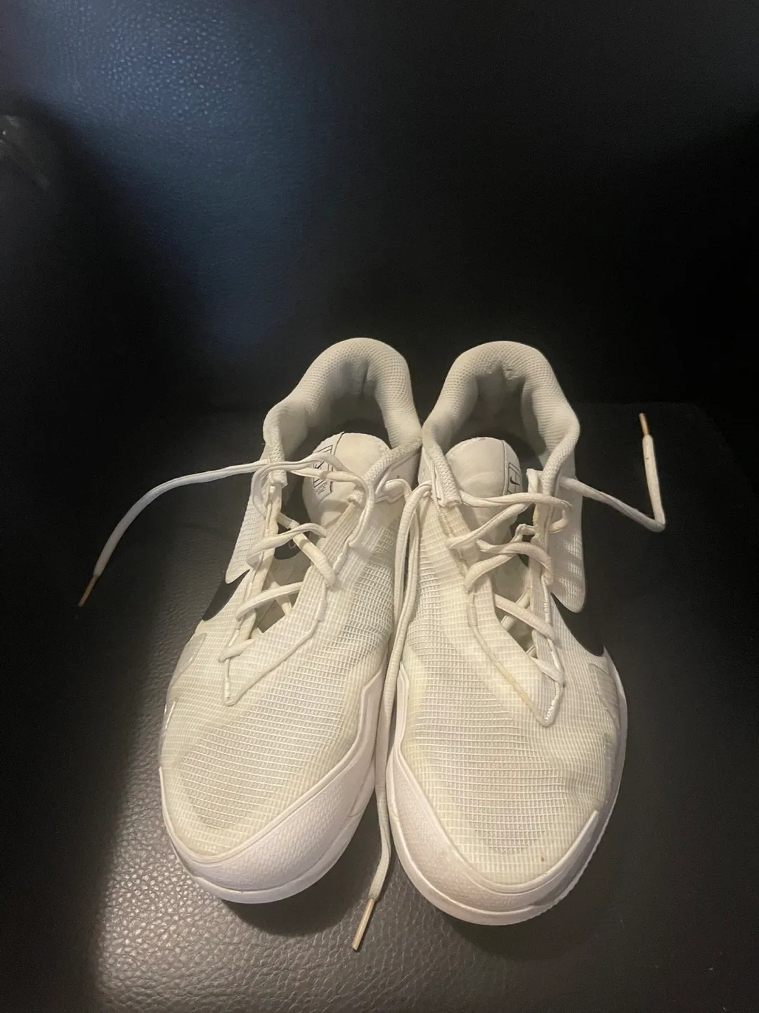 Nike Vapor Pro Tennis Shoes - US 10 image indicator(2)