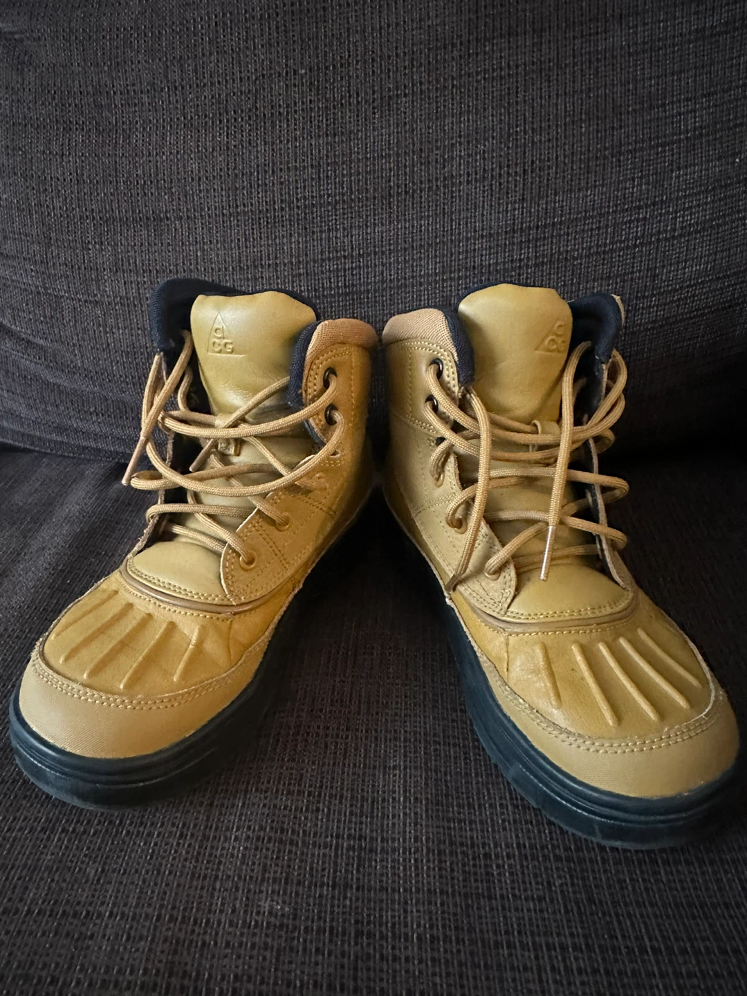 Nike Boys Size 2Y - photo 2