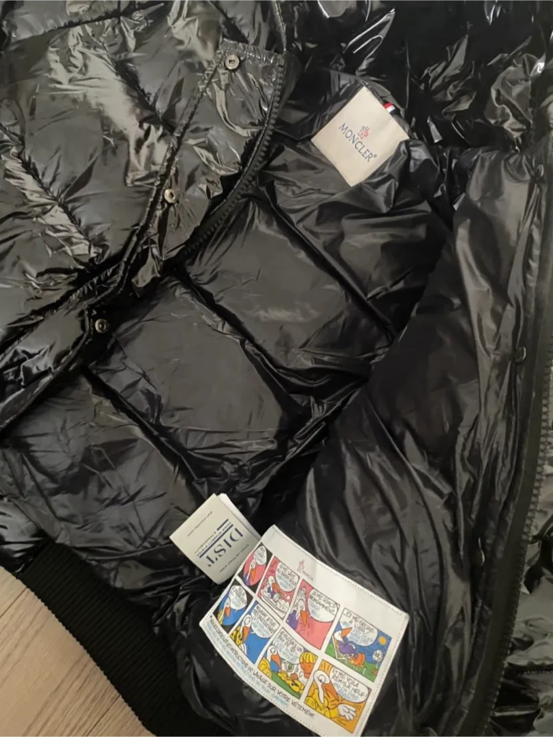 Moncler Black Puffer Jacket - photo 2