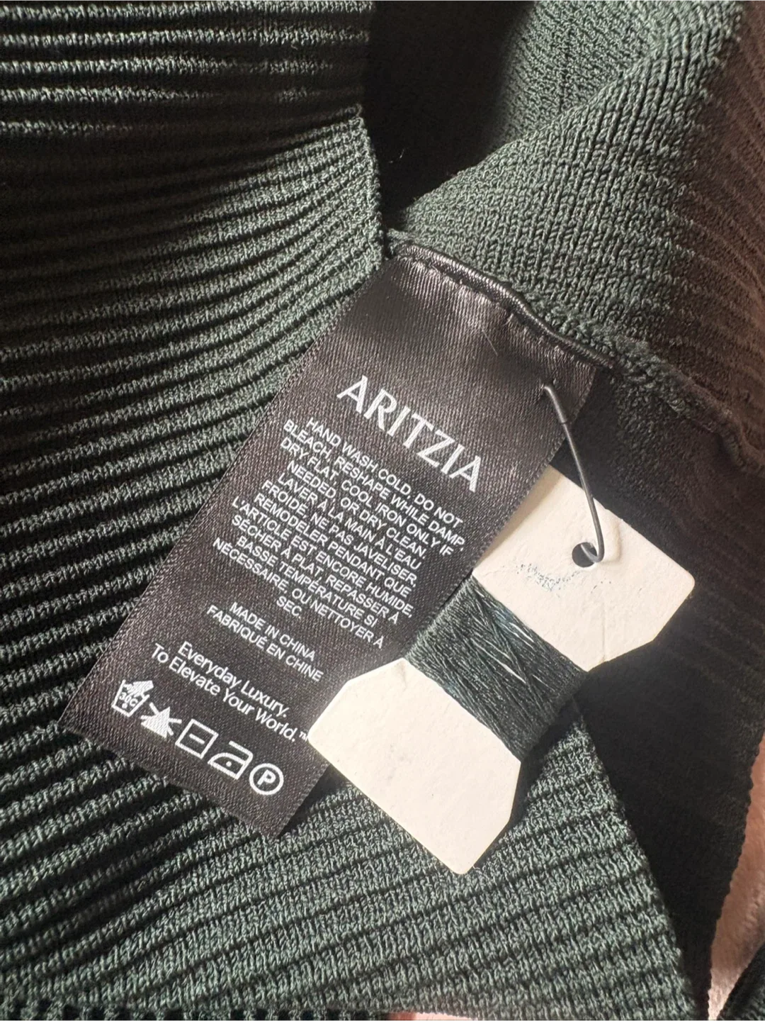 Babaton Sculpt Knit Top - Green, Size M - New with tags ✨ image indicator(8)