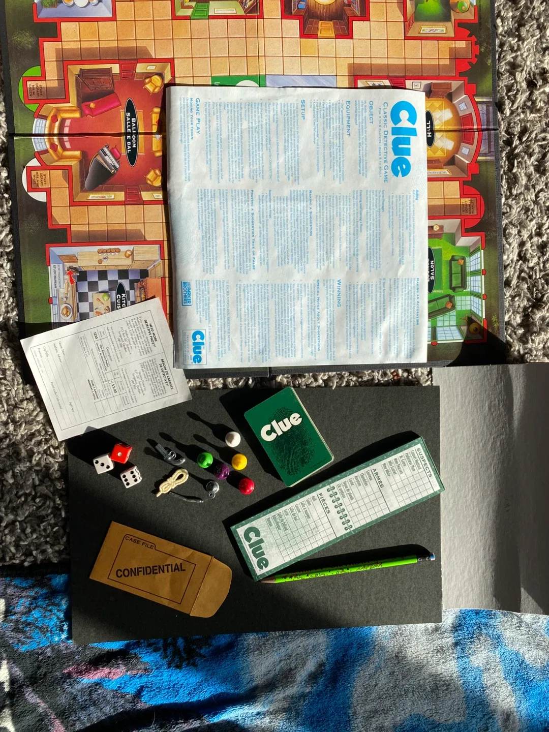 Clue Board Game - Classic Detective Game image indicator(4)