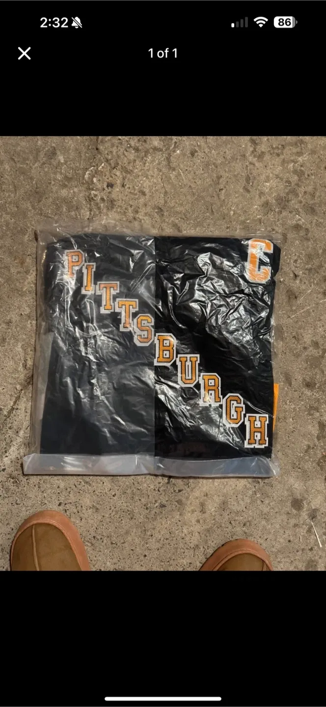 Pittsburgh jersey - New in Package