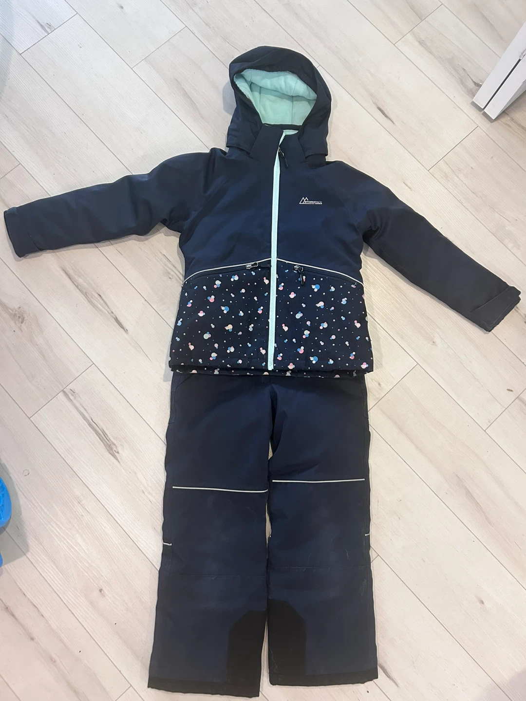 Stormtech Kids' Snowsuit - Size 8