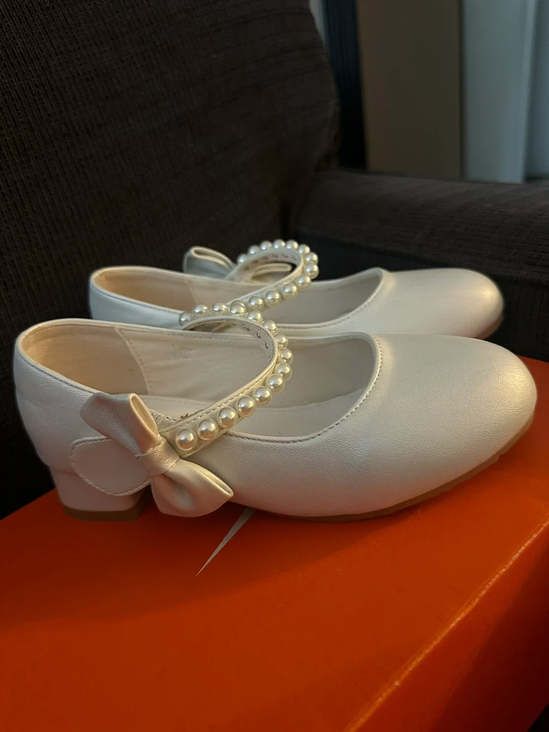 Girls Casual Shoes Size 2