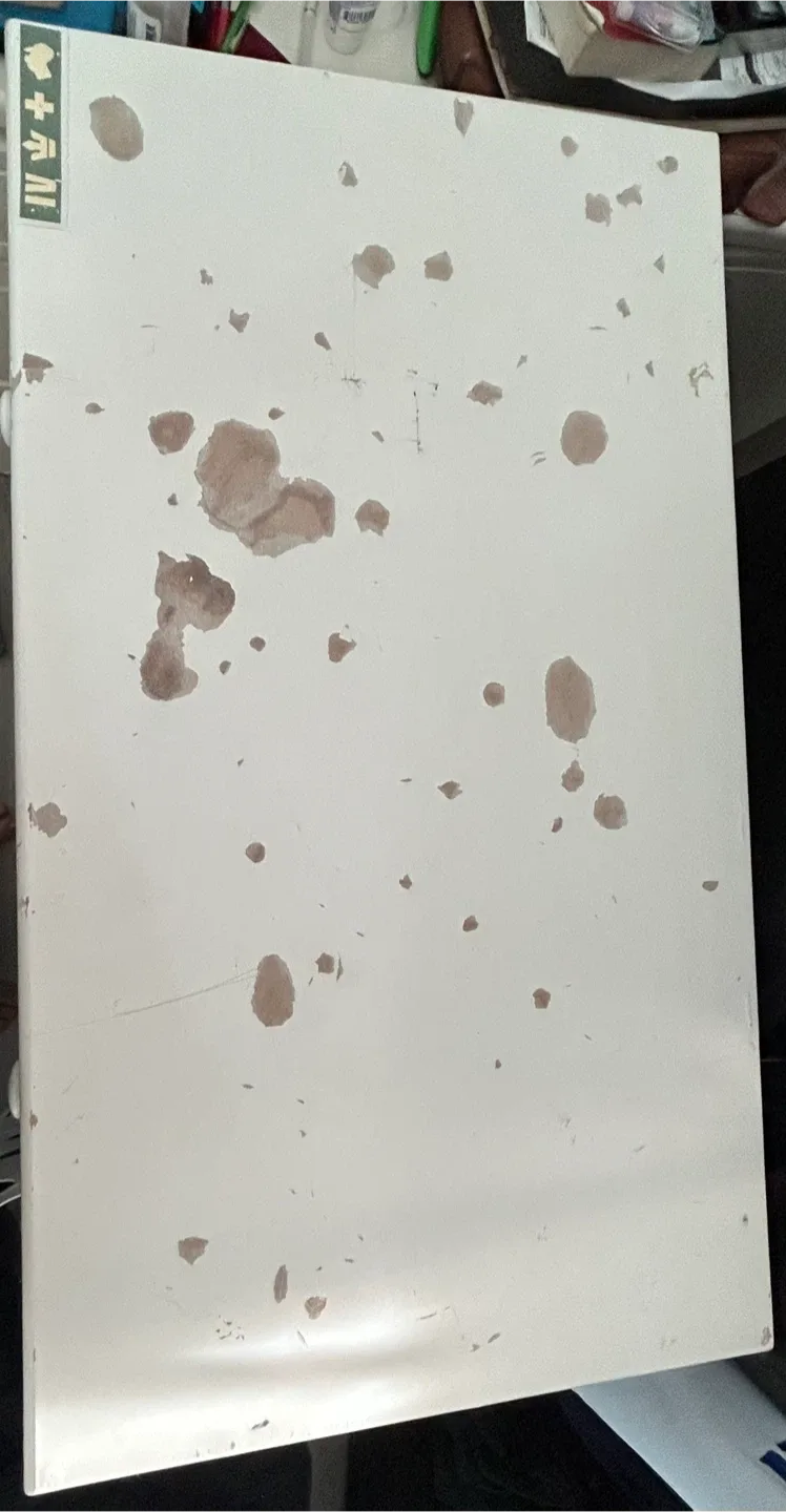 White 4-Drawer Dresser image indicator(2)