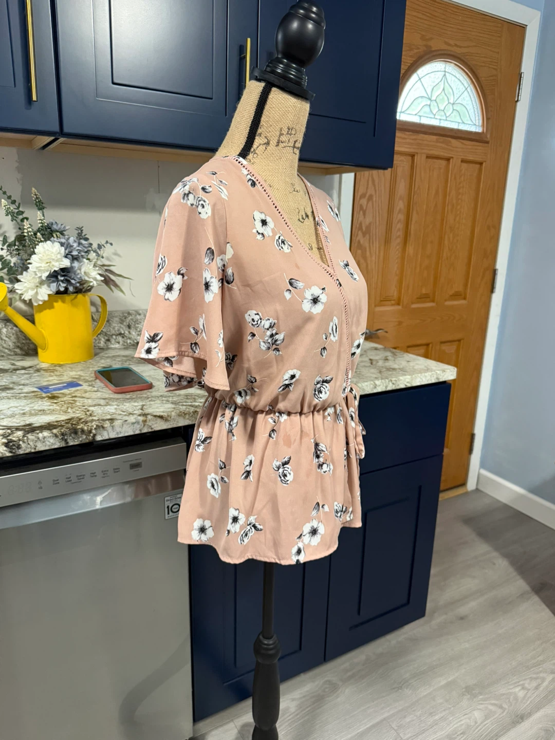 Floral Print Wrap Blouse - Size M check more pictures - photo 2