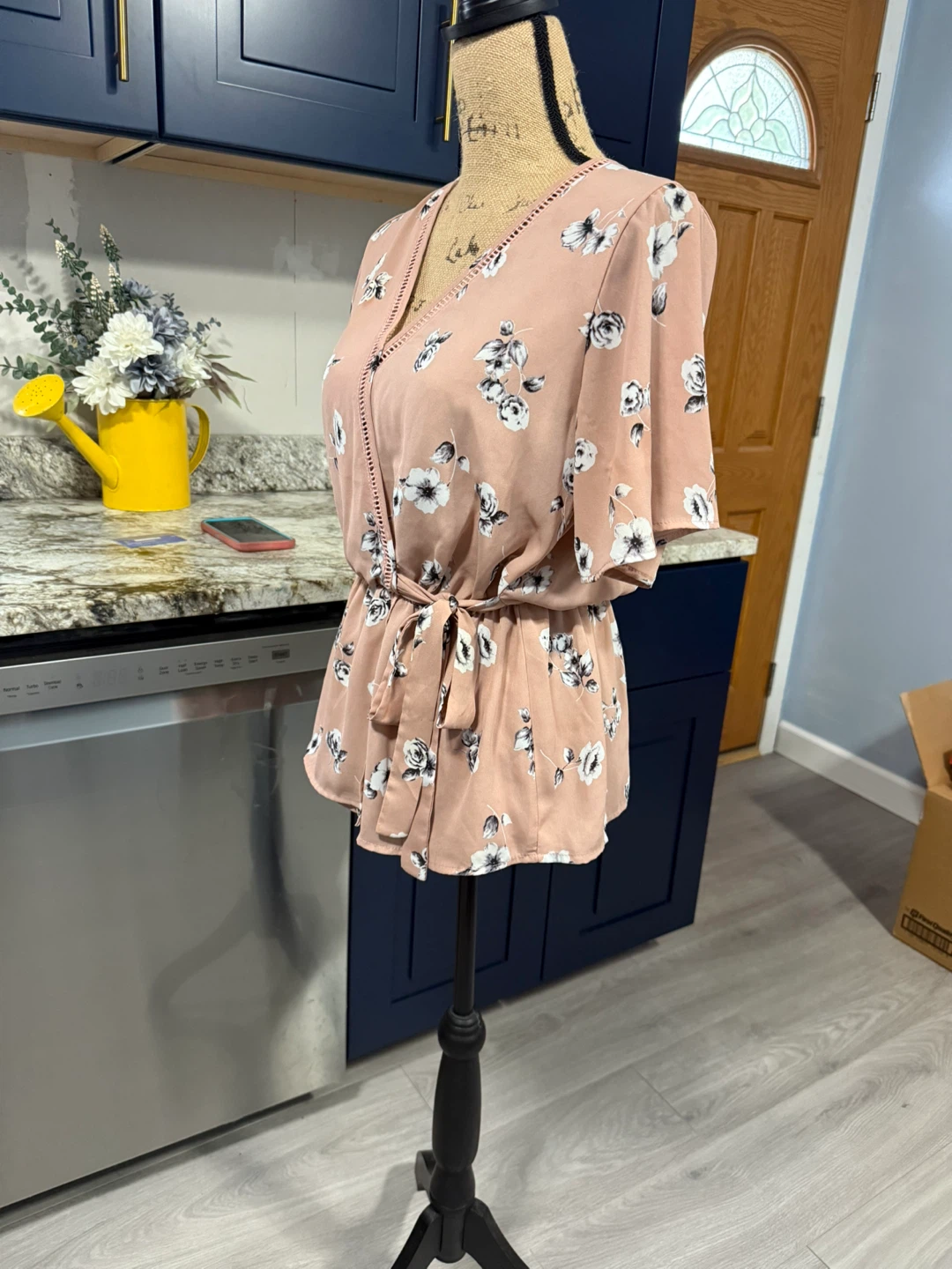 Floral Print Wrap Blouse - Size M check more pictures - photo 3