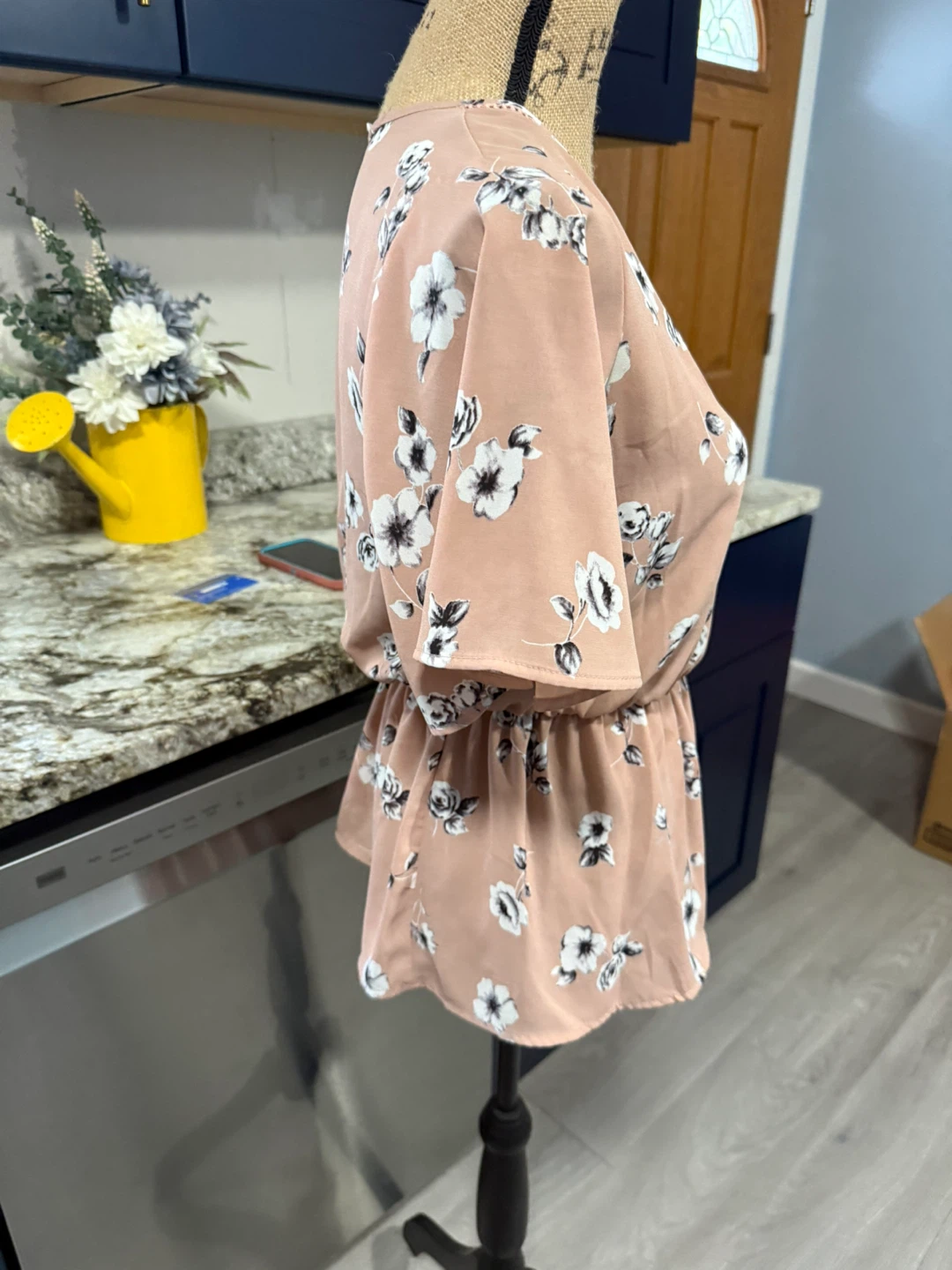 Floral Print Wrap Blouse - Size M check more pictures - photo 5