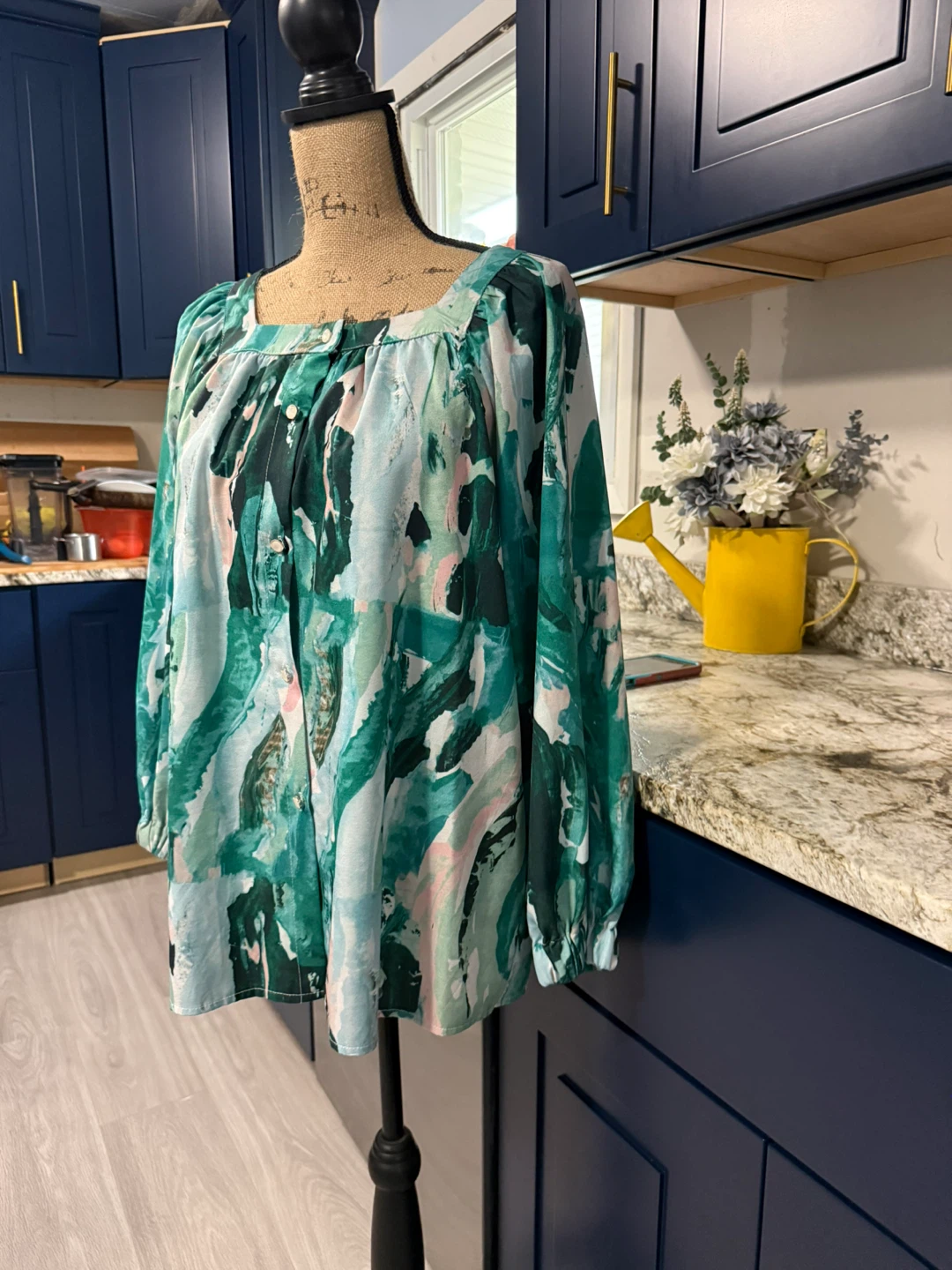 Green Abstract Print Blouse size M check more pictures - photo 2