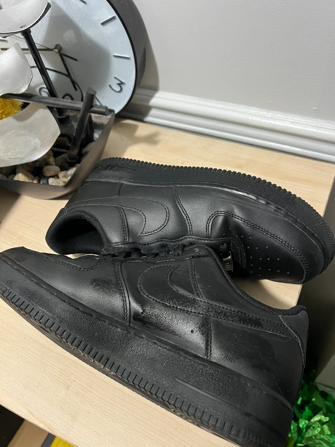 Nike Air Force 1 Low Black men's 9.5 us image indicator(3)