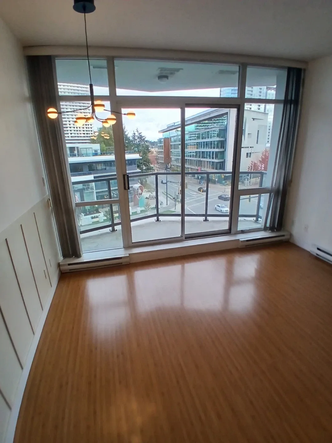 1 Bedroom 1 Bathroom Condo for Rent image indicator(3)