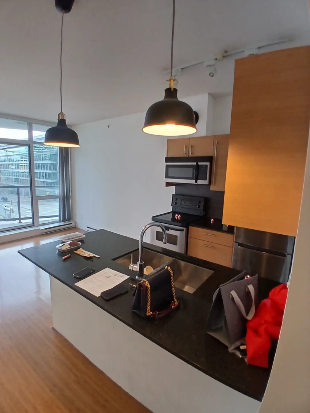 1 Bedroom 1 Bathroom Condo for Rent image indicator(6)