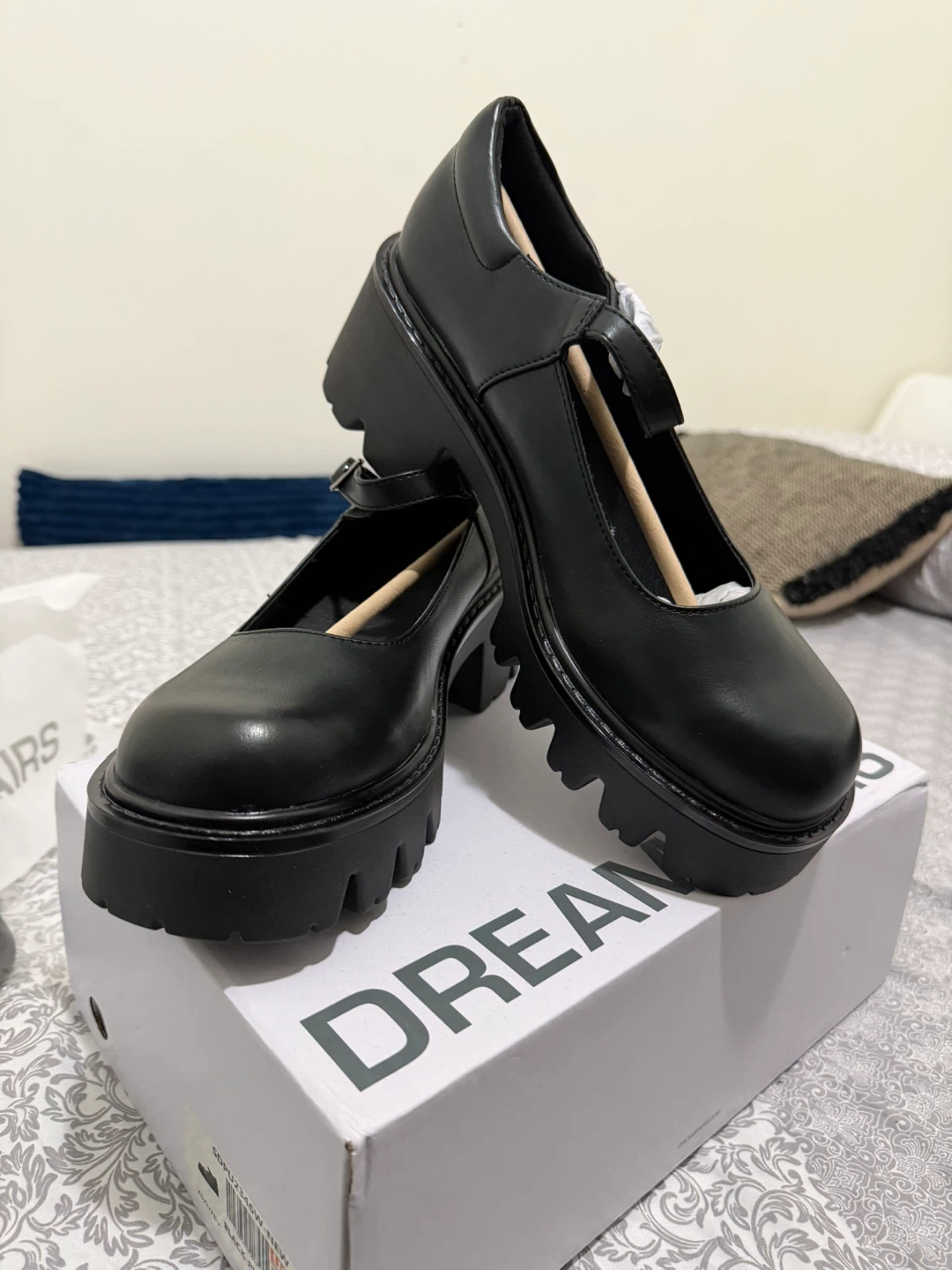 Dream Pairs Black Platform Mary Janes