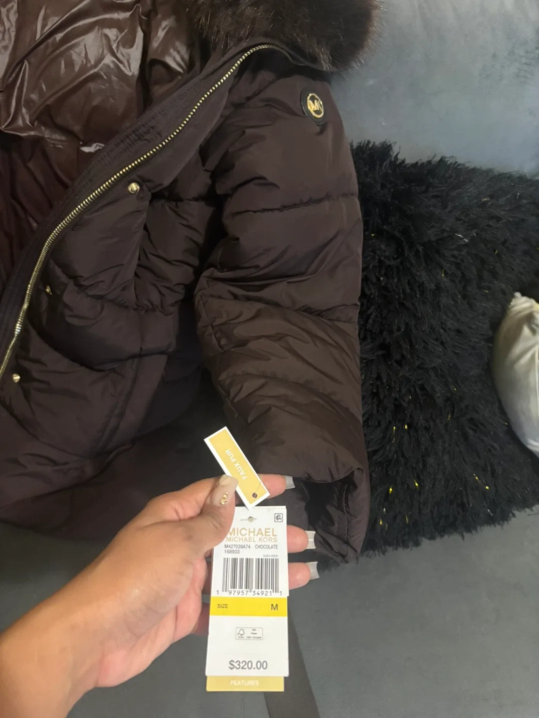 Michael Kors Chocolate Puffer Jacket Size M image indicator(3)