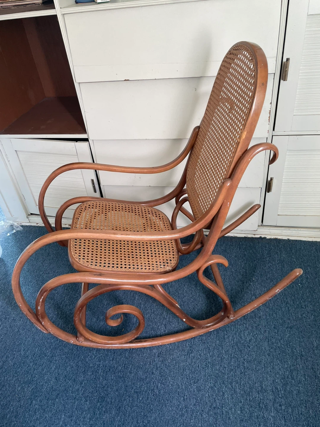 Vintage Bentwood Rocking Chair - photo 2