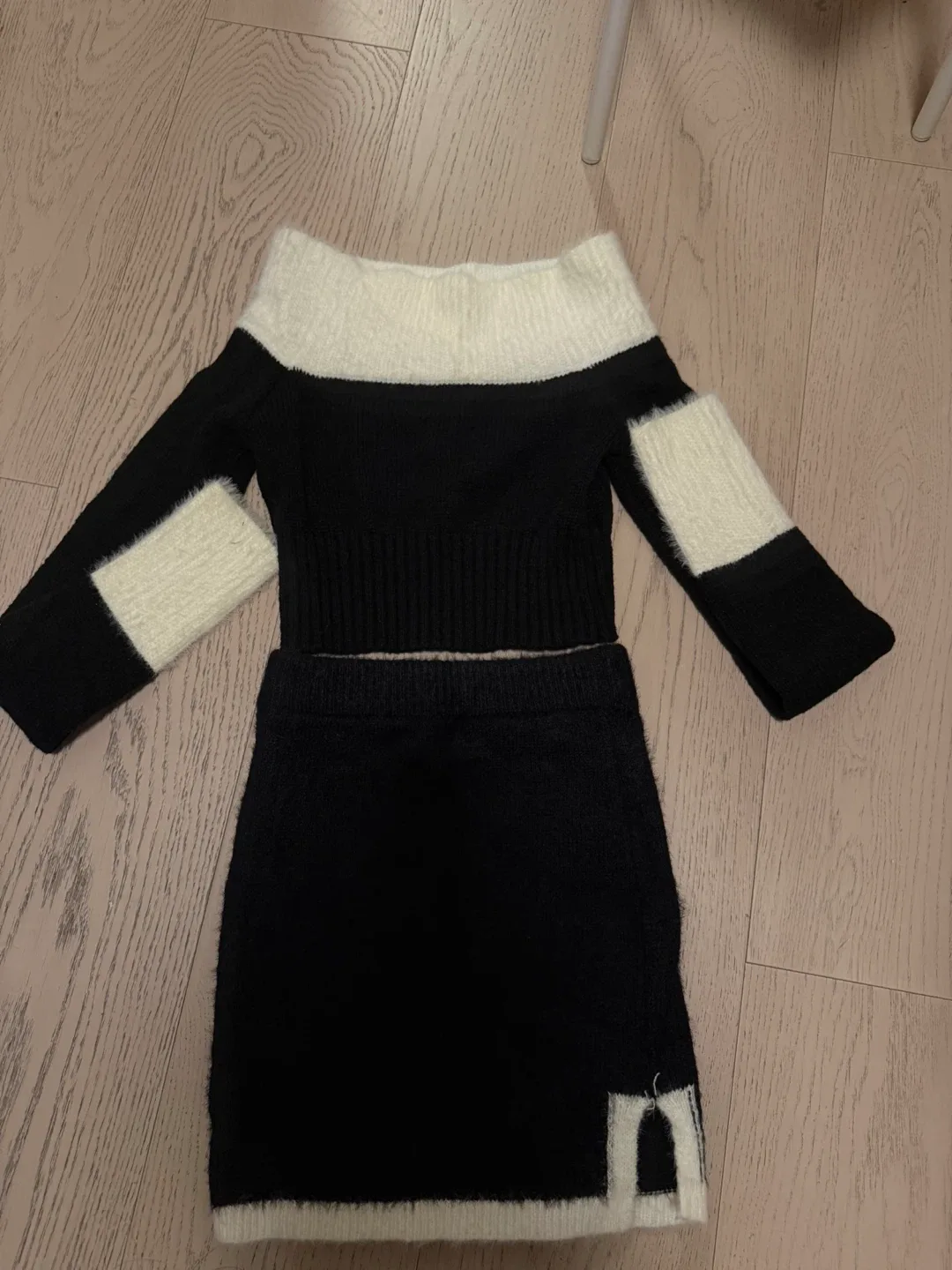 Black & White Knit Two-Piece Set image indicator(2)