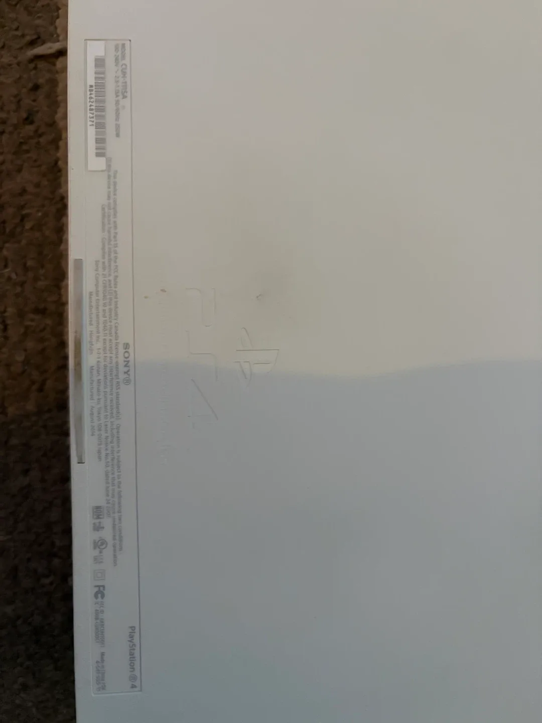 Sony PlayStation 4 (PS4) White Console -W/ 5 games+2 controllers image indicator(3)