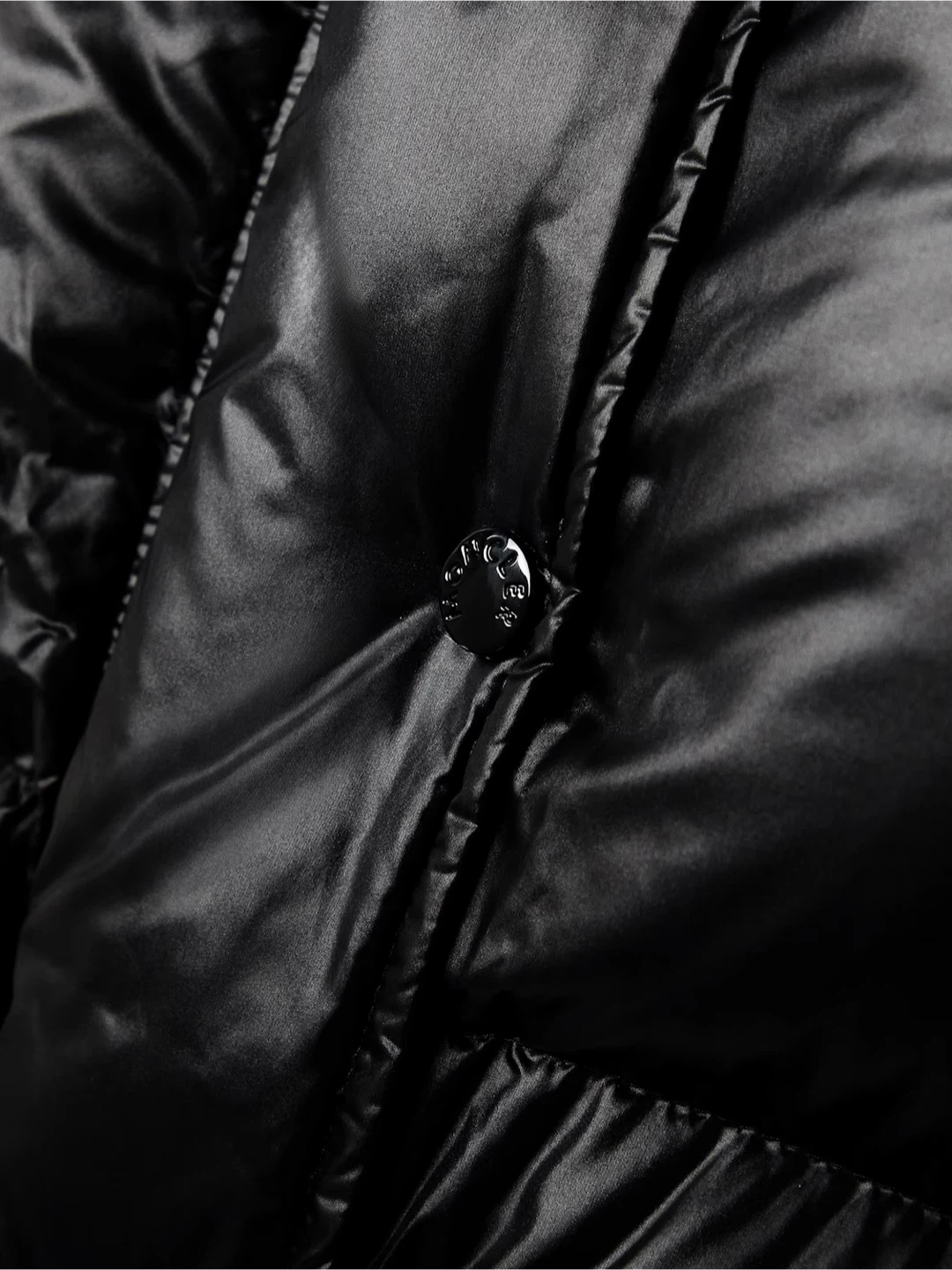 Moncler Black Padded Down Jacket - photo 4