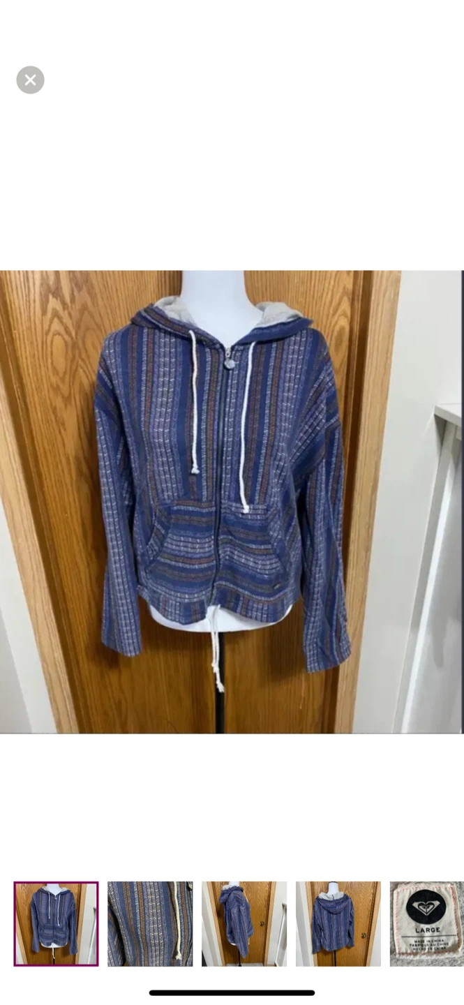 Cute zip jacket with hood and pockets