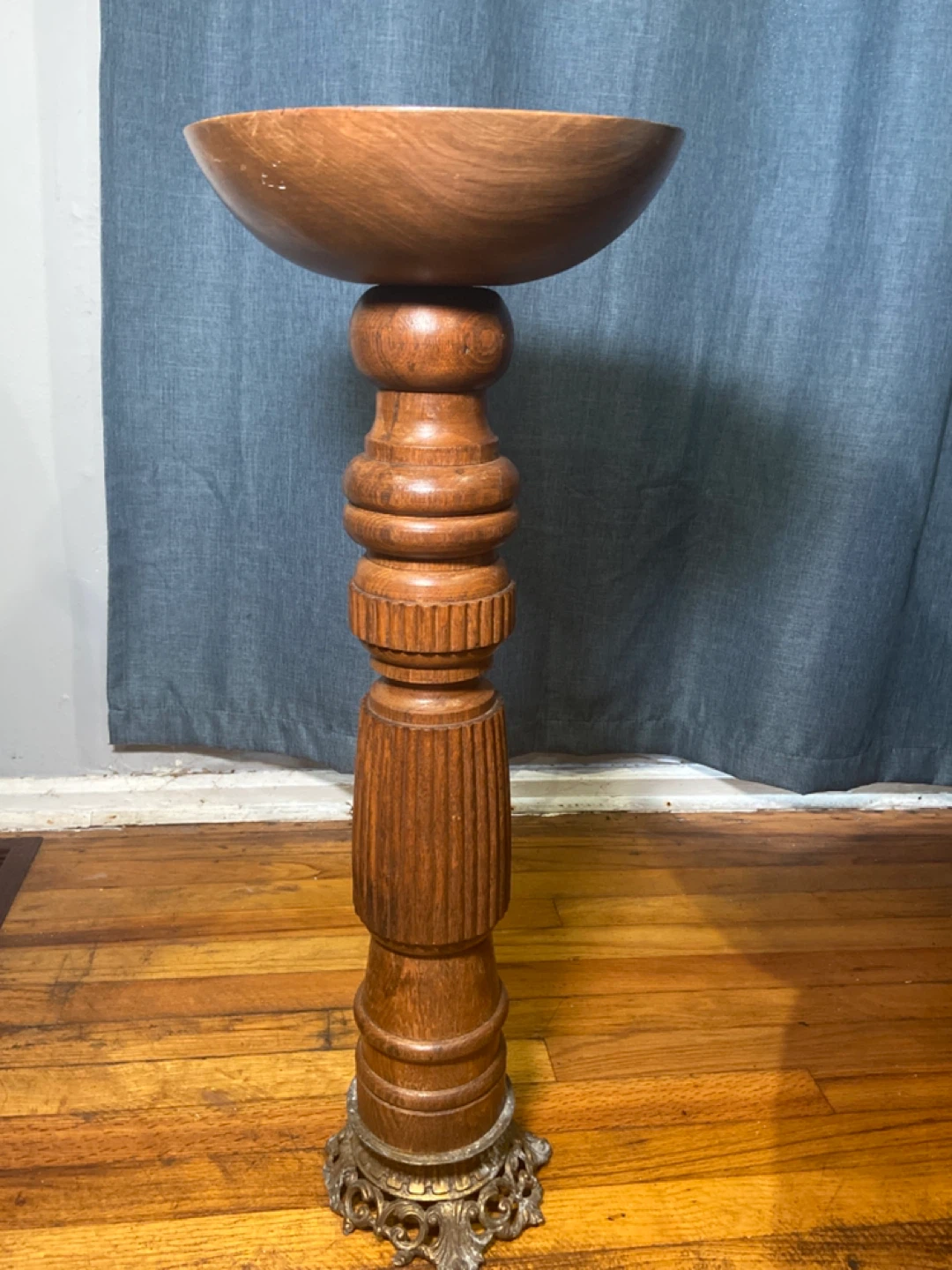 Wooden Pedestal Bowl Stand - photo 4