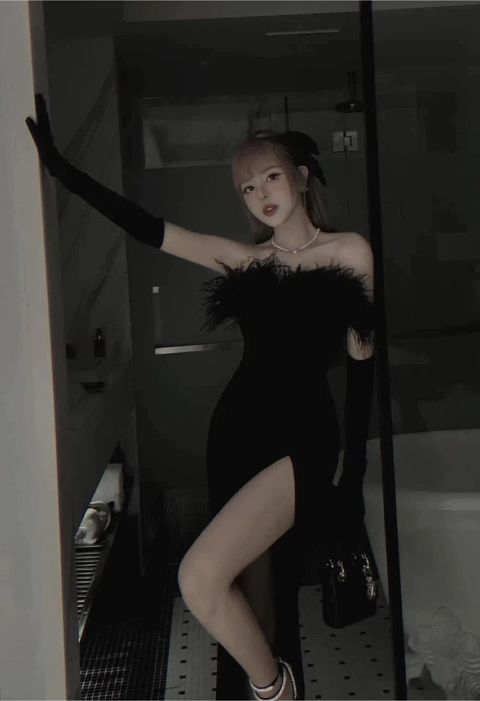 Black Feather Trim Slit Dress image indicator(2)