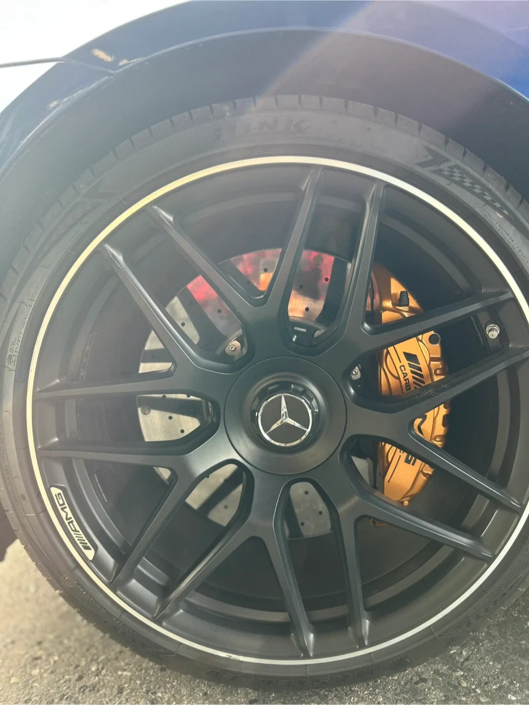 Mercedes-AMG GT 63 S 4-Door Coupe image indicator(4)