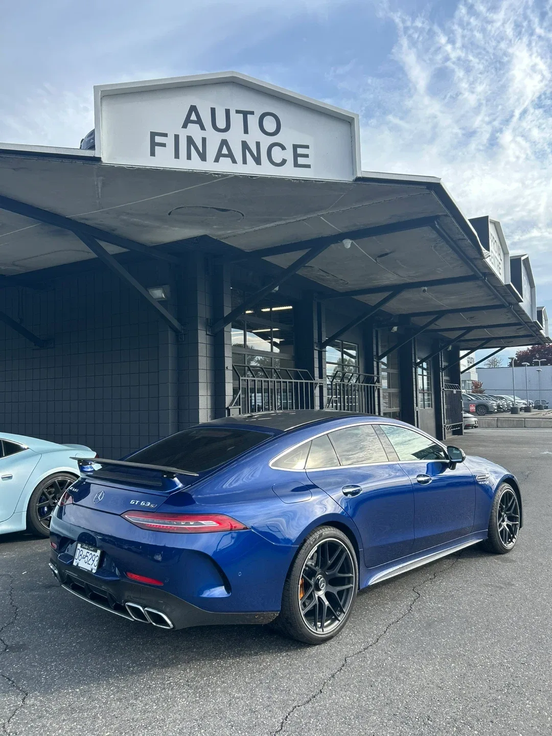 Mercedes-AMG GT 63 S 4-Door Coupe image indicator(9)