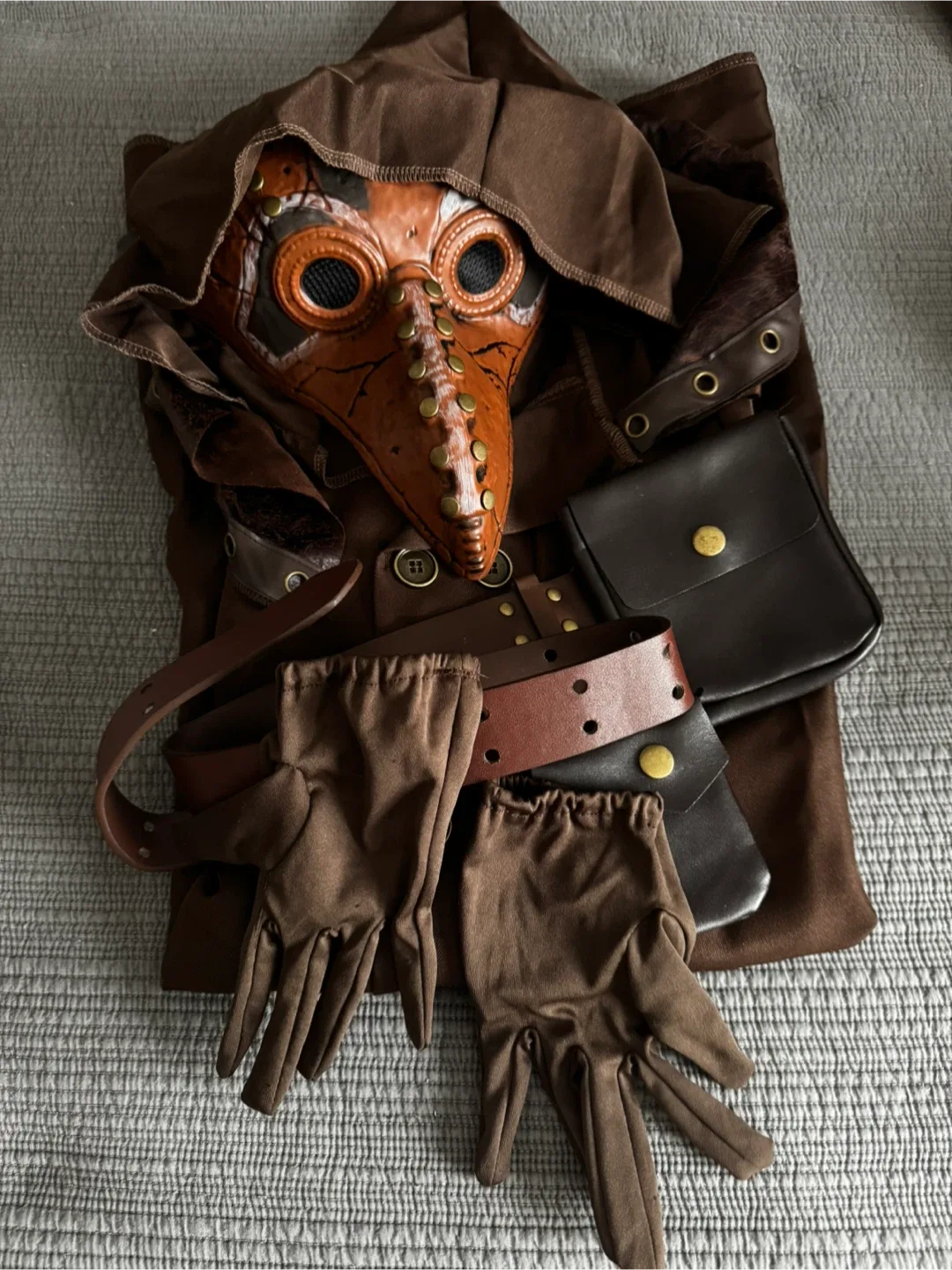 Spirit Medieval Plague Doctor Costume - Child Large 12-14 image indicator(5)