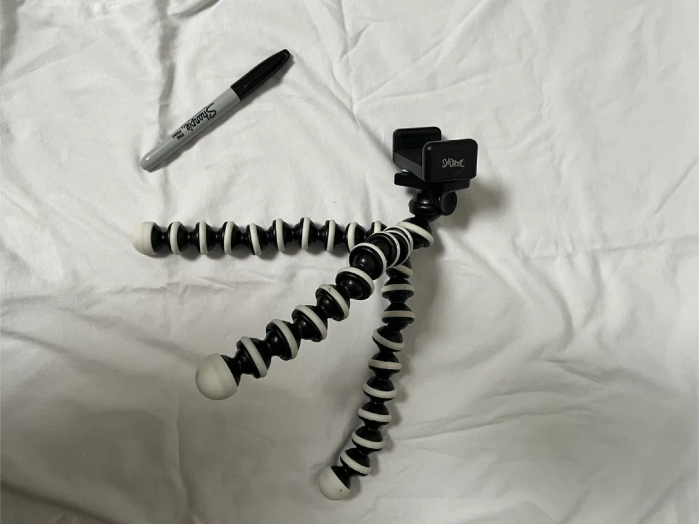 {moving sale} Phone Holder thumbnail