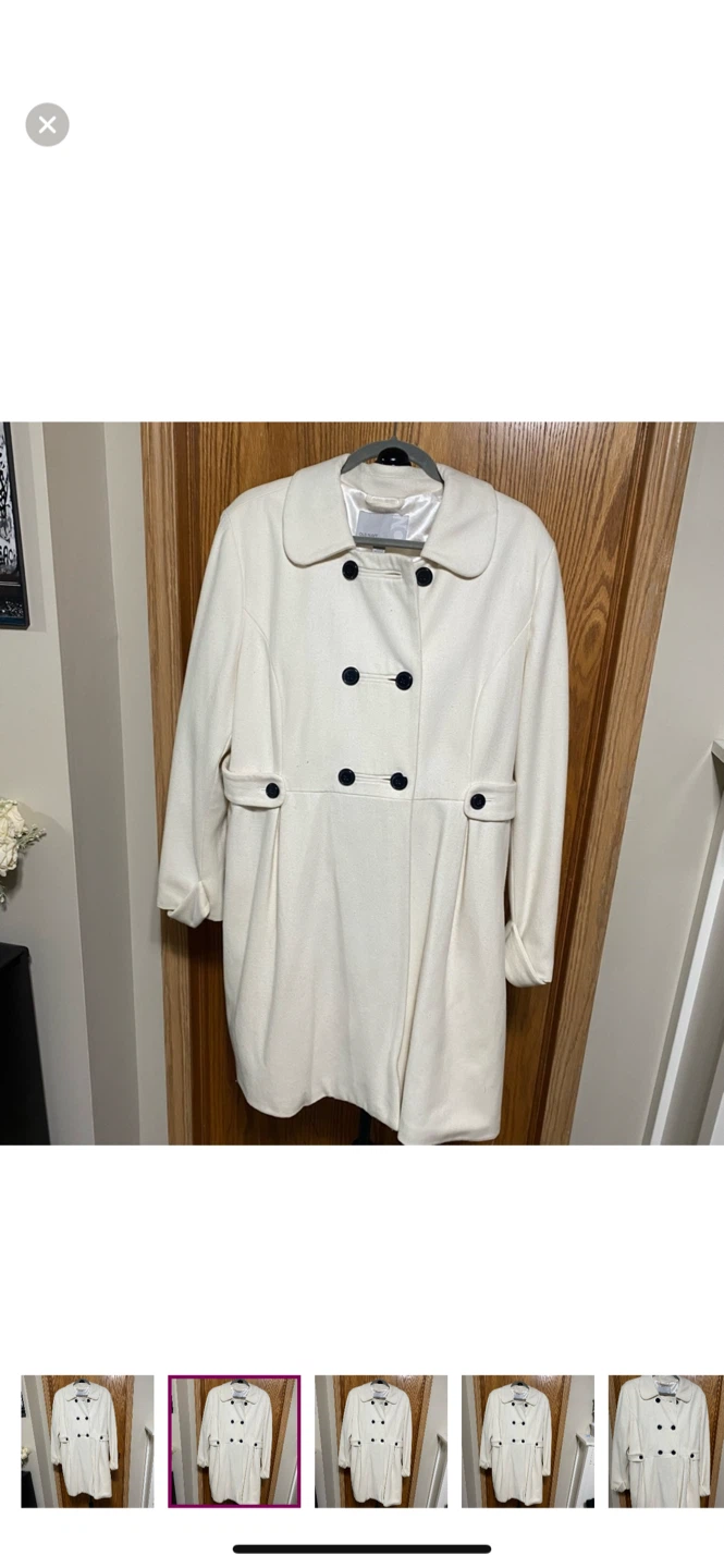 Elegant cream dressy Women's Coat - photo 2