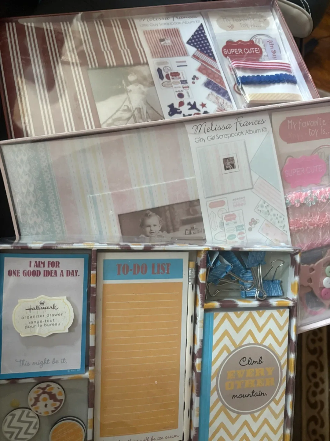 Melissa Frances Scrapbook Album Kit & Organizer thumbnail