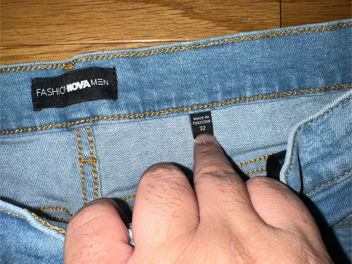 Fashion Nova Men Jeans - Size 32 image indicator(3)