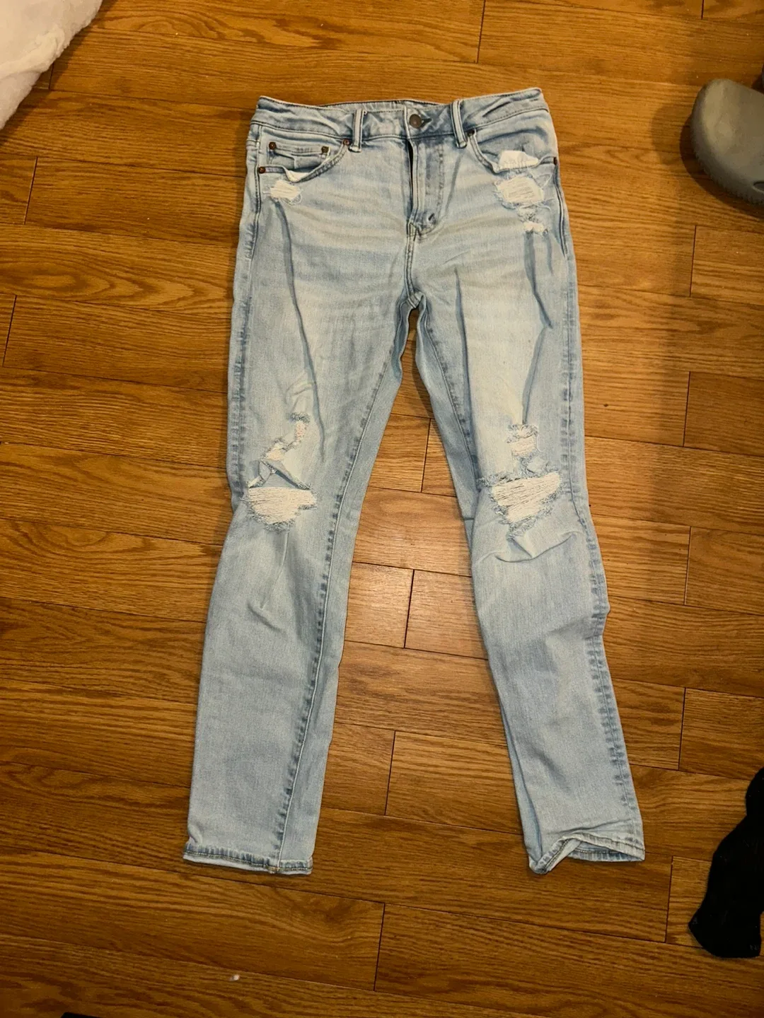 American Eagle Next Level Airflex Ripped Jeans