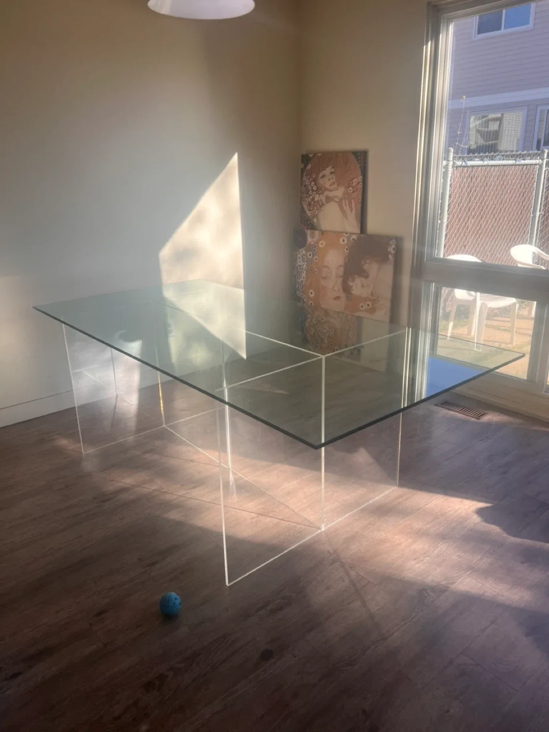 Glass Top Dining Table with Acrylic Legs image indicator(6)