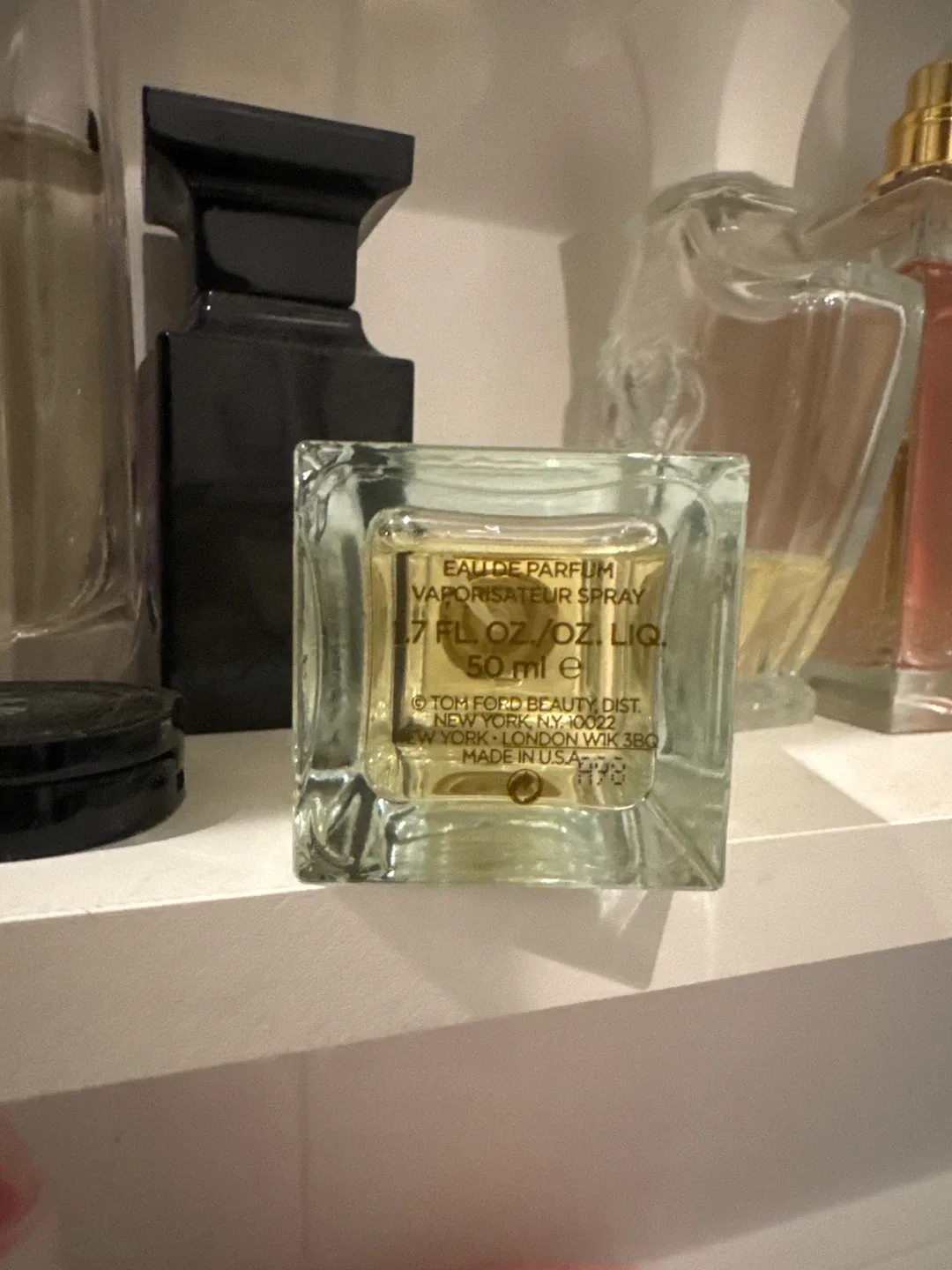 Tom Ford Musk Pure Eau de Parfum 50 mL image indicator(2)