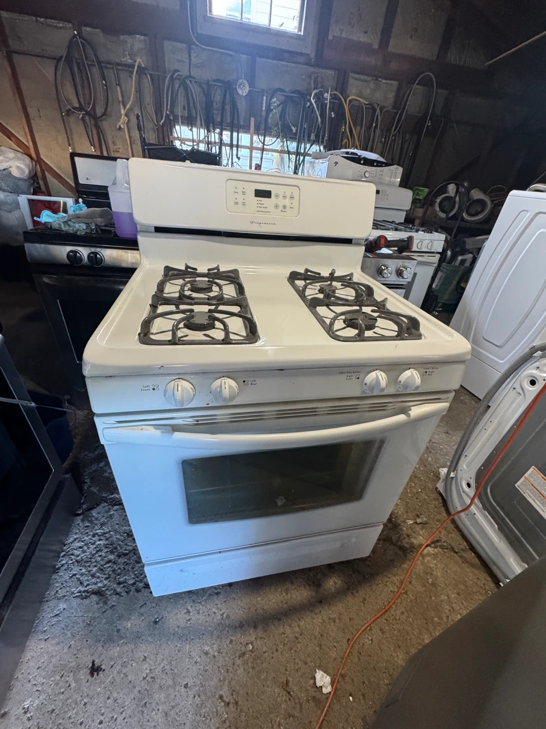 Frigidaire Gas Range Stove