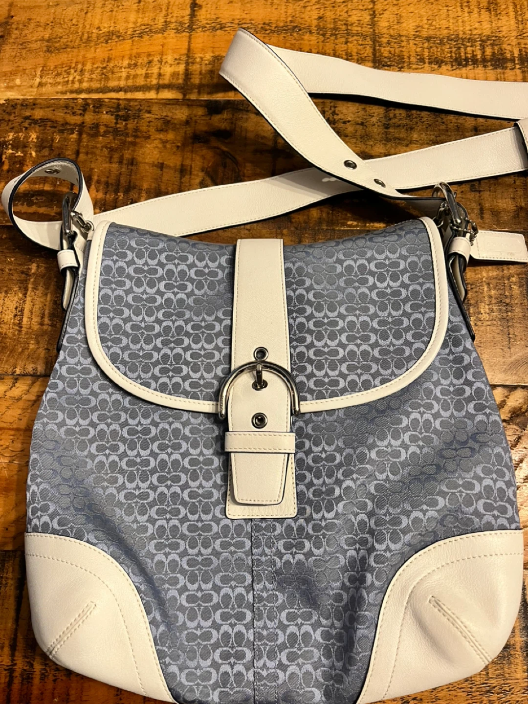 Coach J3K-6378 Shoulder Bag