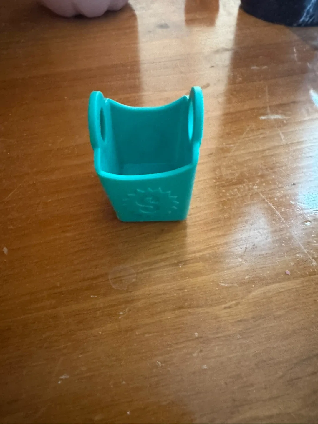 Shopkins Lot - Basket and Figures image indicator(5)