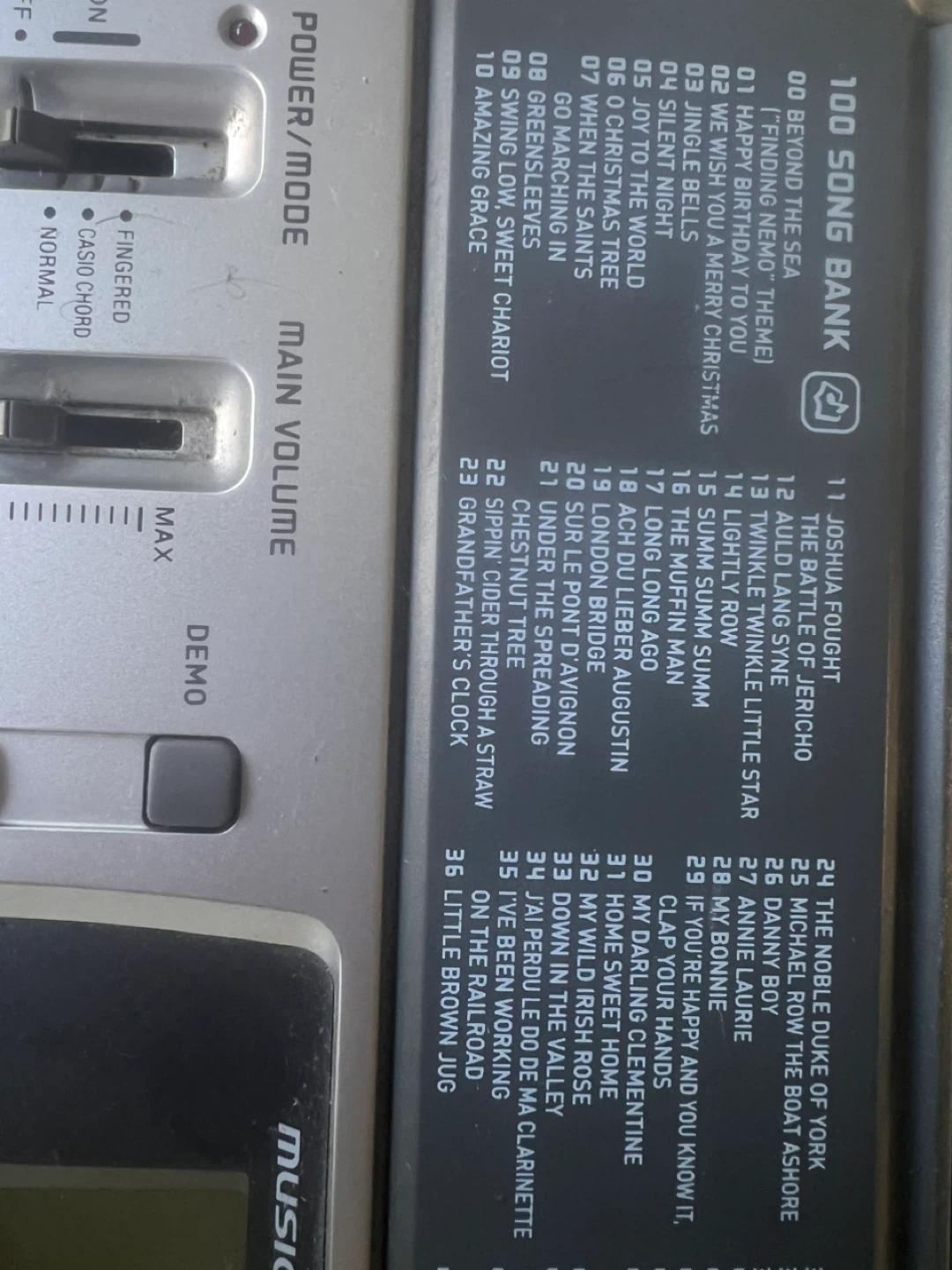 Casio CT-390 Keyboard - Great Condition! - photo 4