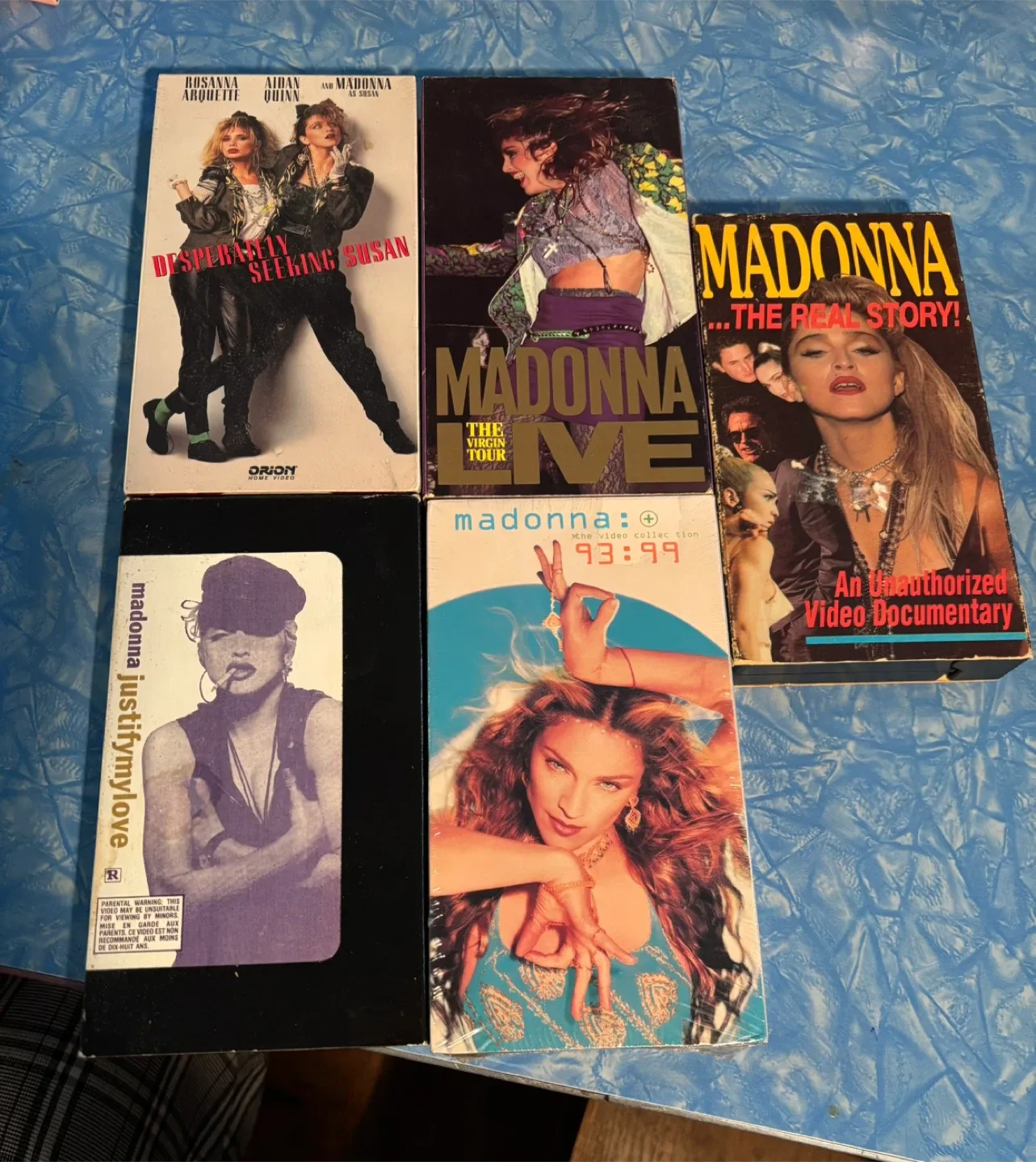 Desperately Seeking Susan VHS 1985 Madonna SEALED image indicator(5)